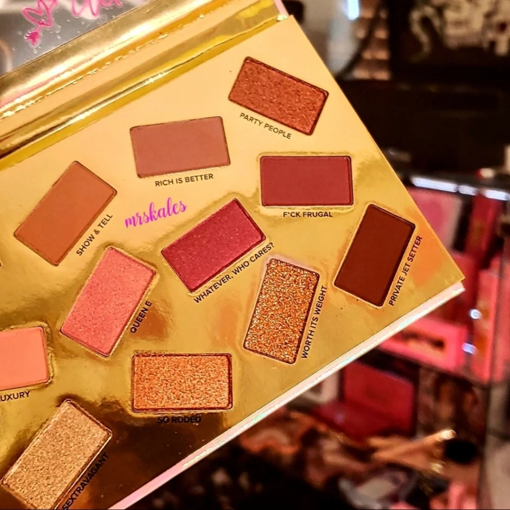 Erika Jayne "Pretty Mess" Eyeshadow Palette - Picture 10 of 12